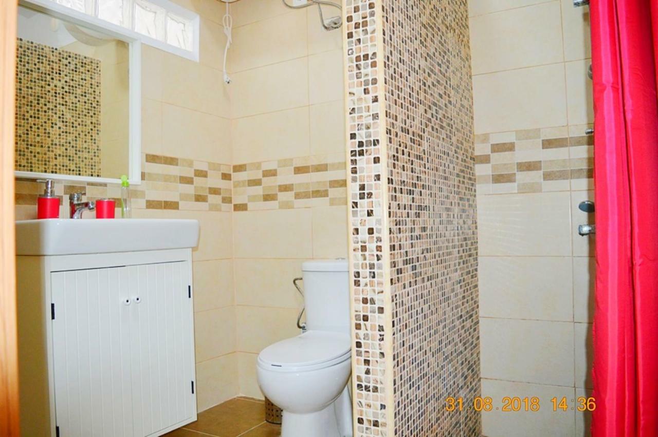 Apartament New Renovated Duplex Near The Ocean Located In Tenerife Sur