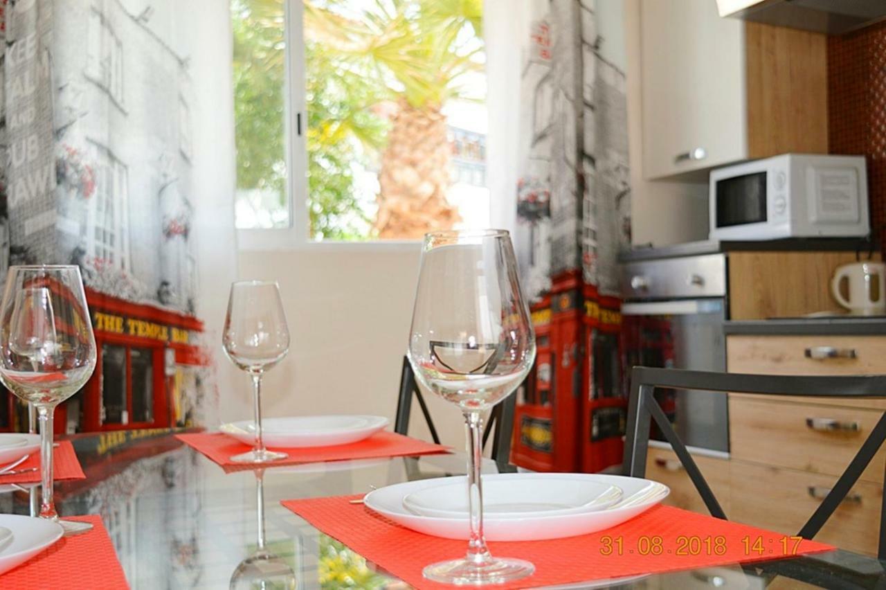 Apartament New Renovated Duplex Near The Ocean Located In Tenerife Sur