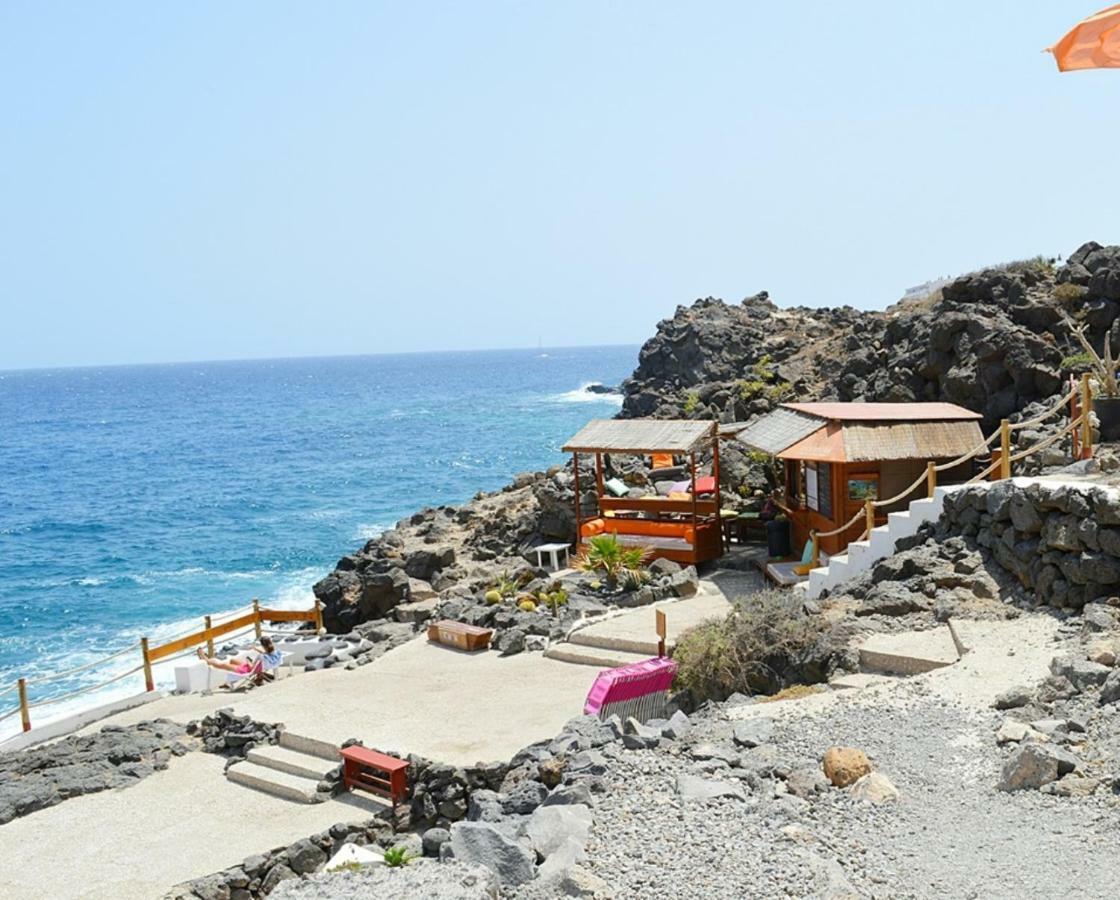 Apartment New Renovated Duplex Near The Ocean Located In Tenerife Sur *
